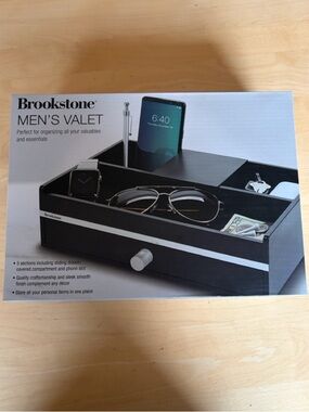 Brookstone Men’s Valet